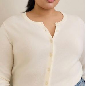 🆕 Ivory Everyday Soft Cardigan Crew Sweater 2 2X 18 20 NWT Torrid New! Cream
